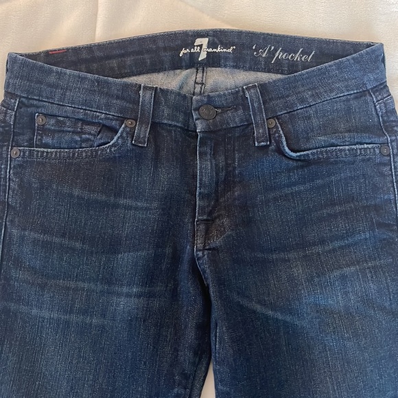 7 For All Mankind Flare Jeans. Size 27 x 33. - Picture 3 of 8